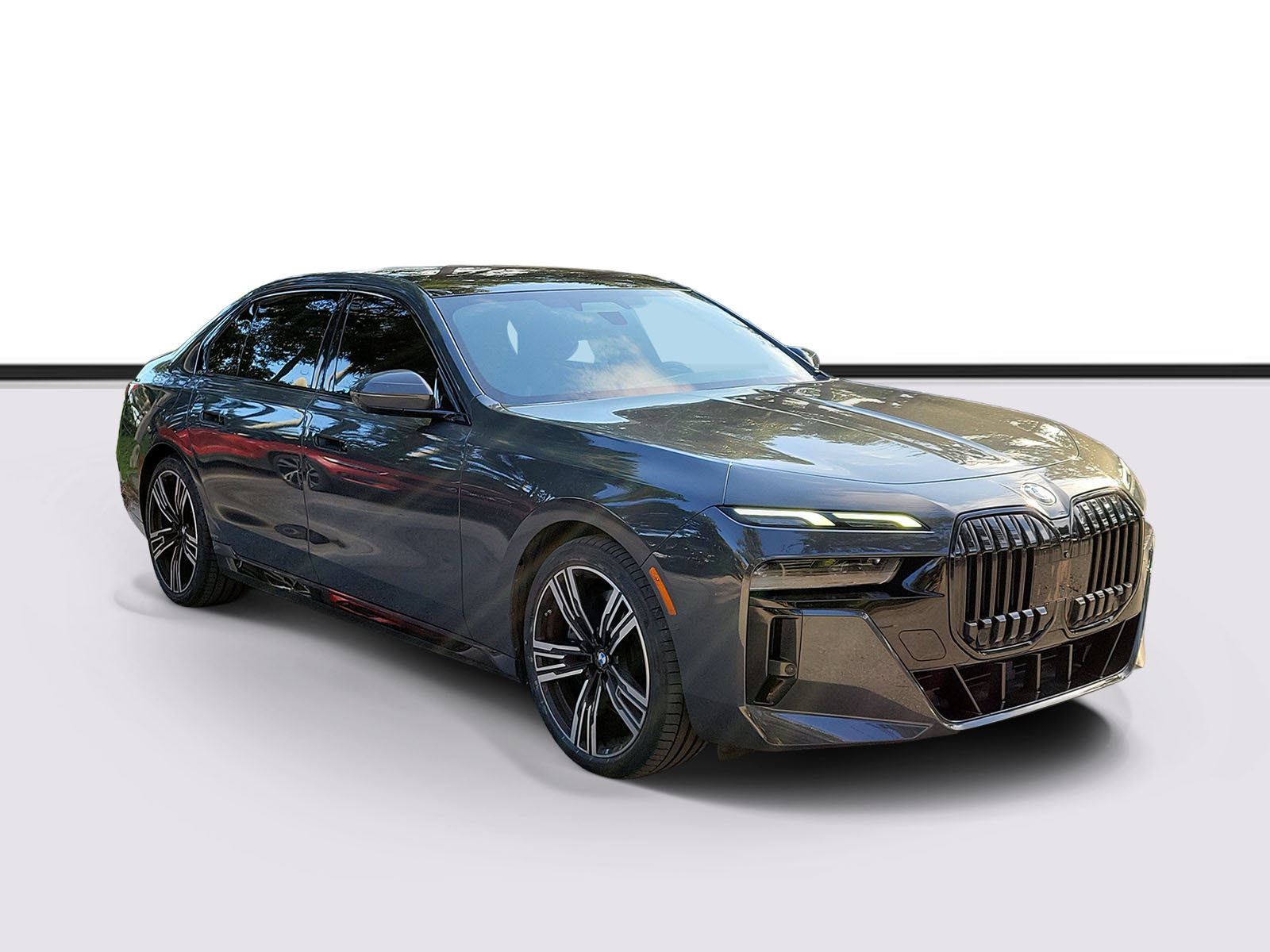 Certified 2023 BMW 740i RWD image 1