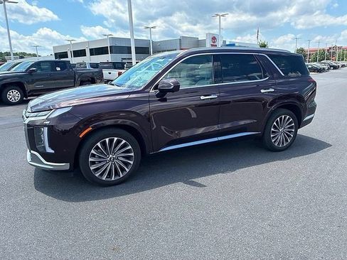 Used 2024 Hyundai Palisade Calligraphy AWD/4WD image 16