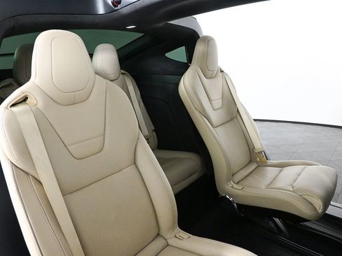 Used 2016 Tesla Model X Performance image 18