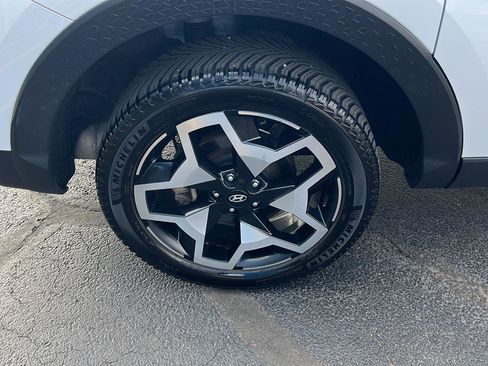 Used 2022 Hyundai Santa Cruz Limited image 32