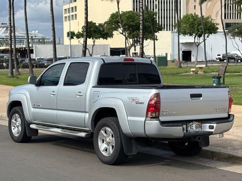Used 2008 Toyota Tacoma PreRunner image 3