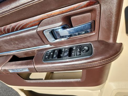 Used 2013 RAM 1500 Laramie Longhorn w/ Convenience Group image 16