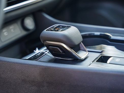 New 2026 Nissan Rogue S image 23