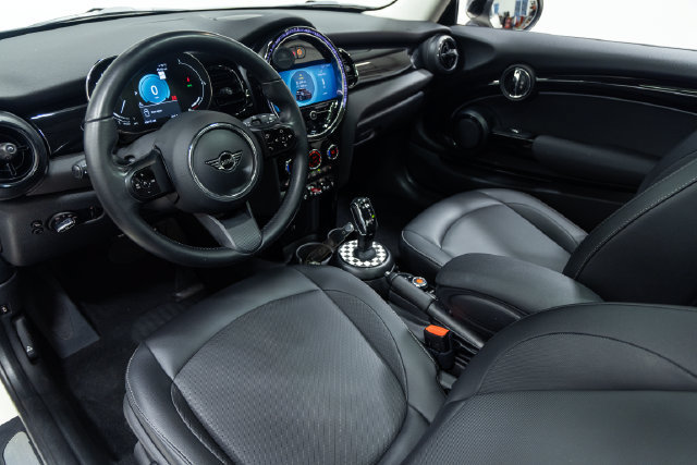 Used 2022 MINI Cooper 2-Door Hardtop FWD image 20