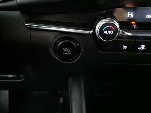 Used 2023 MAZDA MAZDA3 s image 29