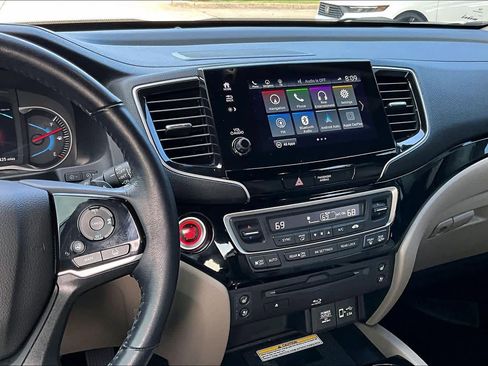 Used 2021 Honda Pilot Elite image 7
