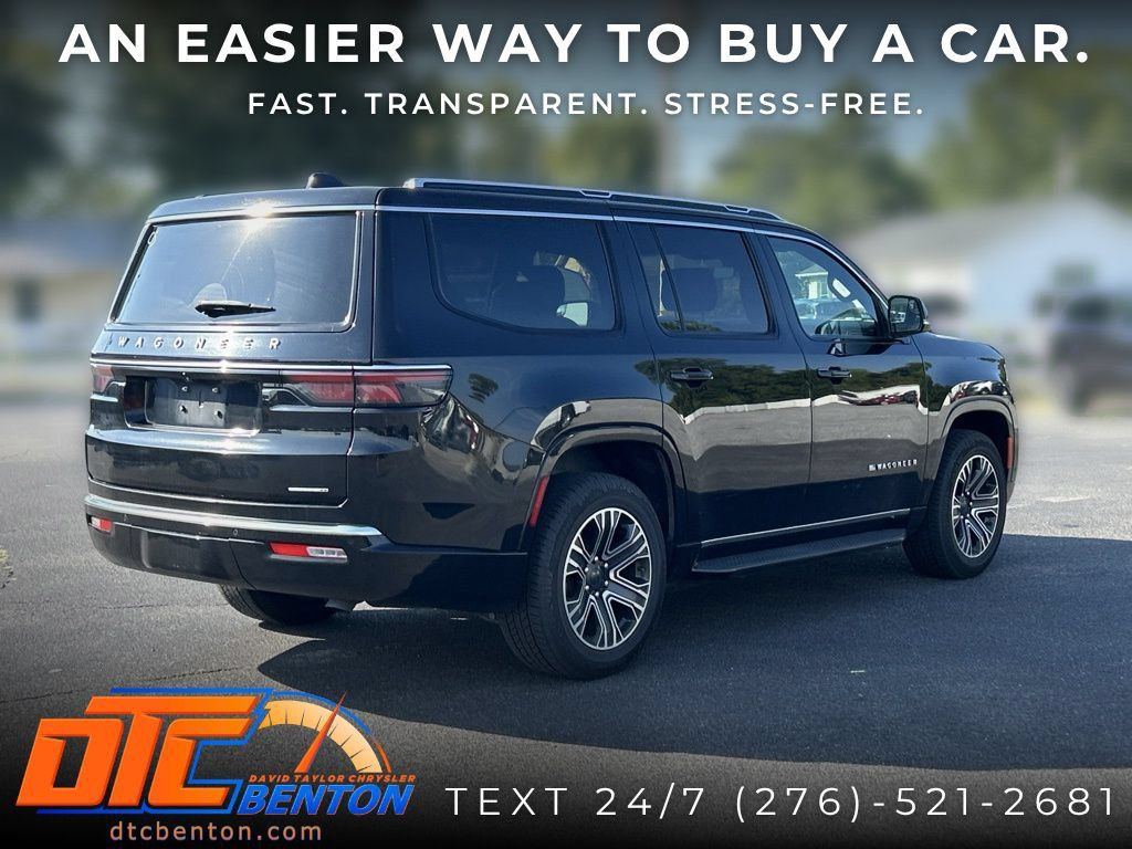 Used 2024 Jeep Wagoneer Series II AWD/4WD image 3