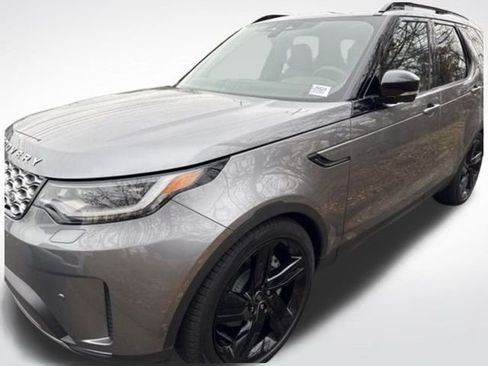 Certified 2025 Land Rover Discovery S AWD/4WD image 1