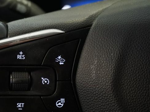 Used 2024 Chevrolet Trax ACTIV w/ Driver Confidence Package image 21