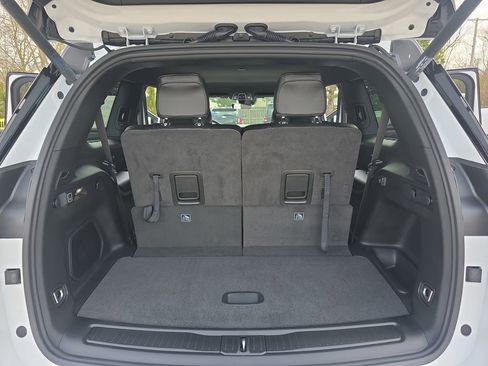 New 2026 Jeep Grand Cherokee L Limited image 13