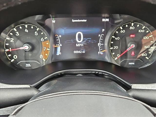 Used 2024 Jeep Compass Latitude AWD/4WD image 11