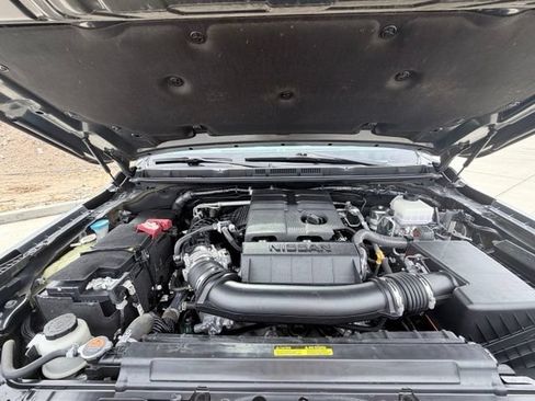 Certified 2024 Nissan Frontier SL w/ Technology Package RWD image 37