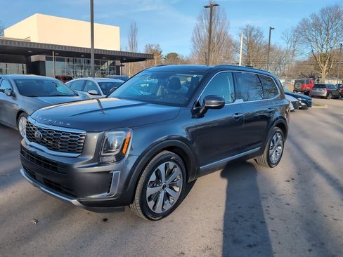 Used 2020 Kia Telluride S w/ S 8 Passenger Seating Package image 25