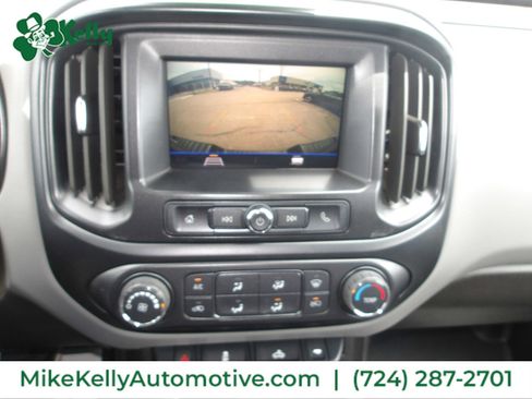 Used 2022 Chevrolet Colorado W/T w/ Custom Special Edition AWD/4WD image 17