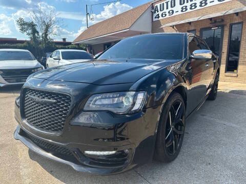 Used 2019 Chrysler 300 S w/ 300S Premium Group 2 RWD image 1