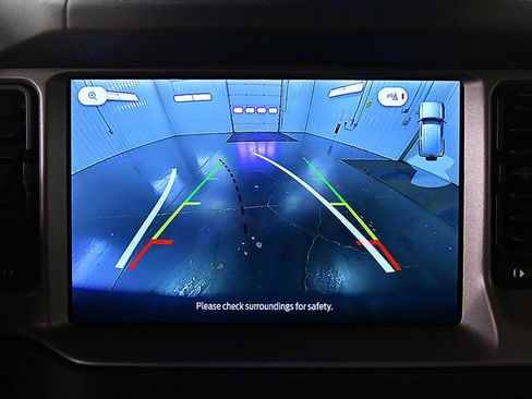 Used 2025 Ford Bronco Outer Banks image 25