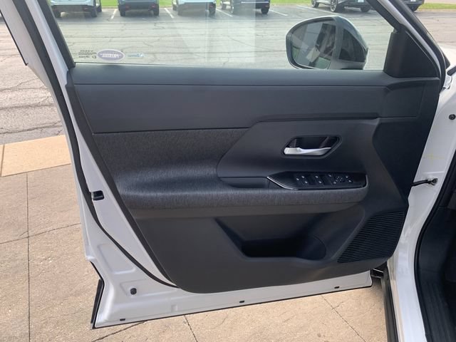 New 2026 Nissan Kicks SV w/ Cold Weather Package FWD image 11