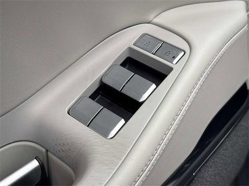 New 2025 Lincoln Navigator L Reserve image 22