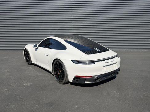 Certified 2022 Porsche 911 Carrera GTS RWD image 3