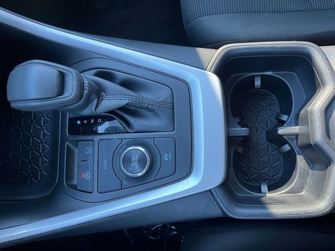 Used 2025 Toyota RAV4 LE image 36