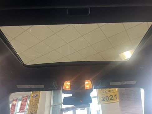 Used 2023 Dodge Charger Scat Pack w/ Plus Group image 18