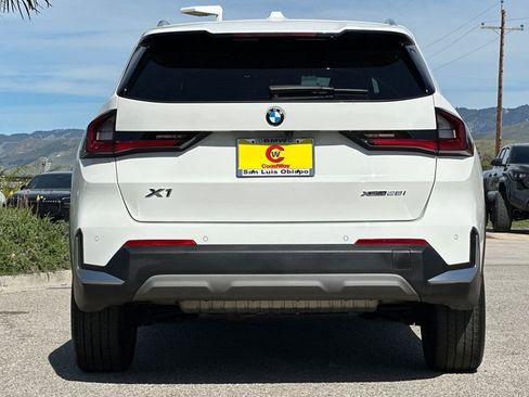 Used 2023 BMW X1 xDrive28i image 4