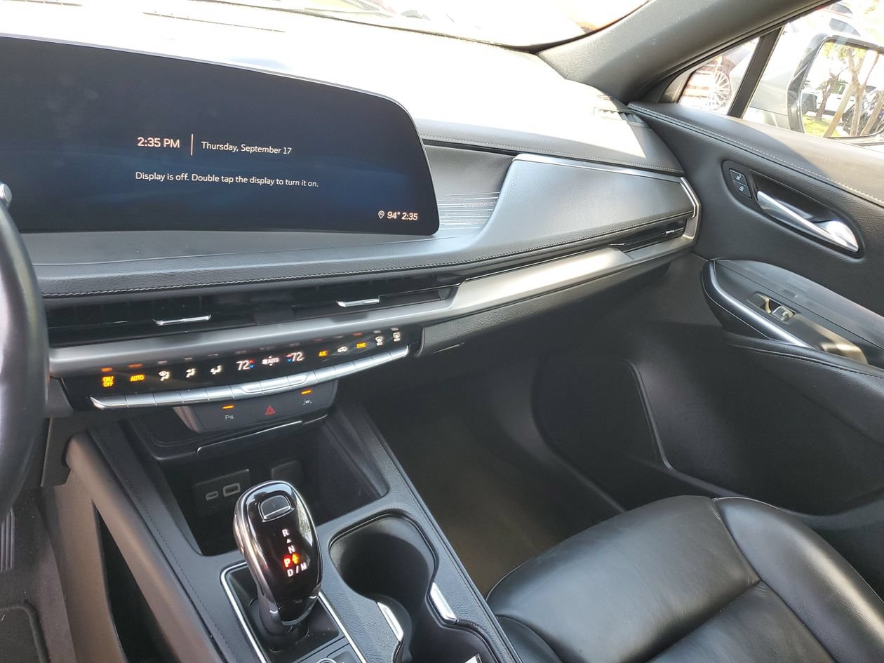 Used 2024 Cadillac XT4 Premium Luxury AWD/4WD image 27