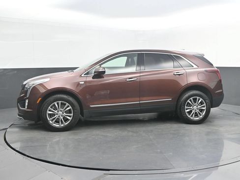 Used 2023 Cadillac XT5 Premium Luxury w/ Technology Package FWD image 2