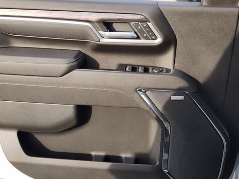 New 2026 Chevrolet Silverado 3500 LTZ w/ LTZ Texas Edition image 16