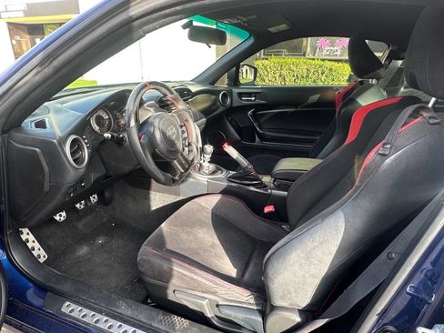 Used 2014 Scion FR-S image 7