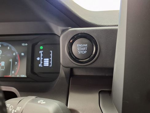 Used 2026 Toyota Tacoma SR5 image 16