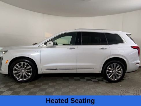Used 2021 Cadillac XT6 Premium Luxury image 8