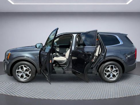 Used 2020 Kia Telluride EX AWD/4WD image 20