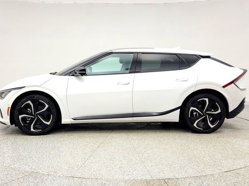 Used 2023 Kia EV6 GT-Line image 8