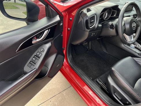 Used 2014 MAZDA MAZDA3 i Grand Touring image 22