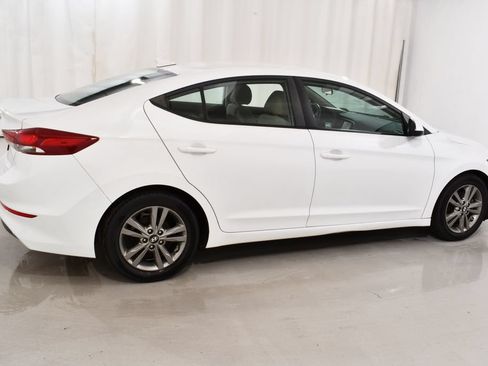 Used 2018 Hyundai Elantra SEL w/ Cargo Package FWD image 11