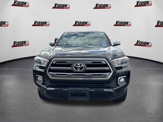 Used 2017 Toyota Tacoma Limited video 2