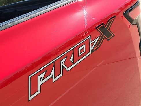 Certified 2025 Nissan Frontier Pro-X RWD image 32