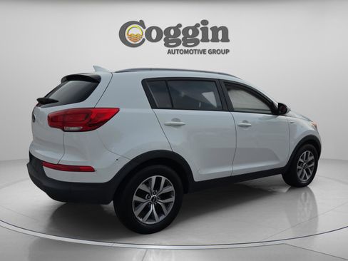 Used 2015 Kia Sportage LX AWD/4WD image 5