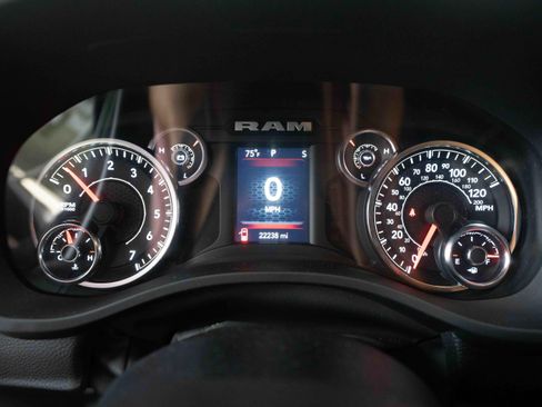 Used 2023 RAM 1500 Big Horn AWD/4WD image 15