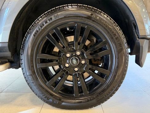 Used 2016 Land Rover LR4 HSE image 38