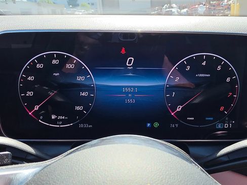 Used 2026 Mercedes-Benz GLC 300 image 29
