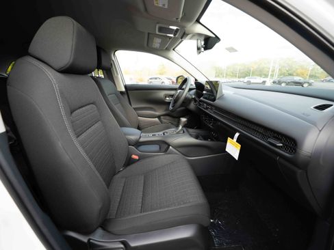 New 2026 Honda HR-V LX image 27