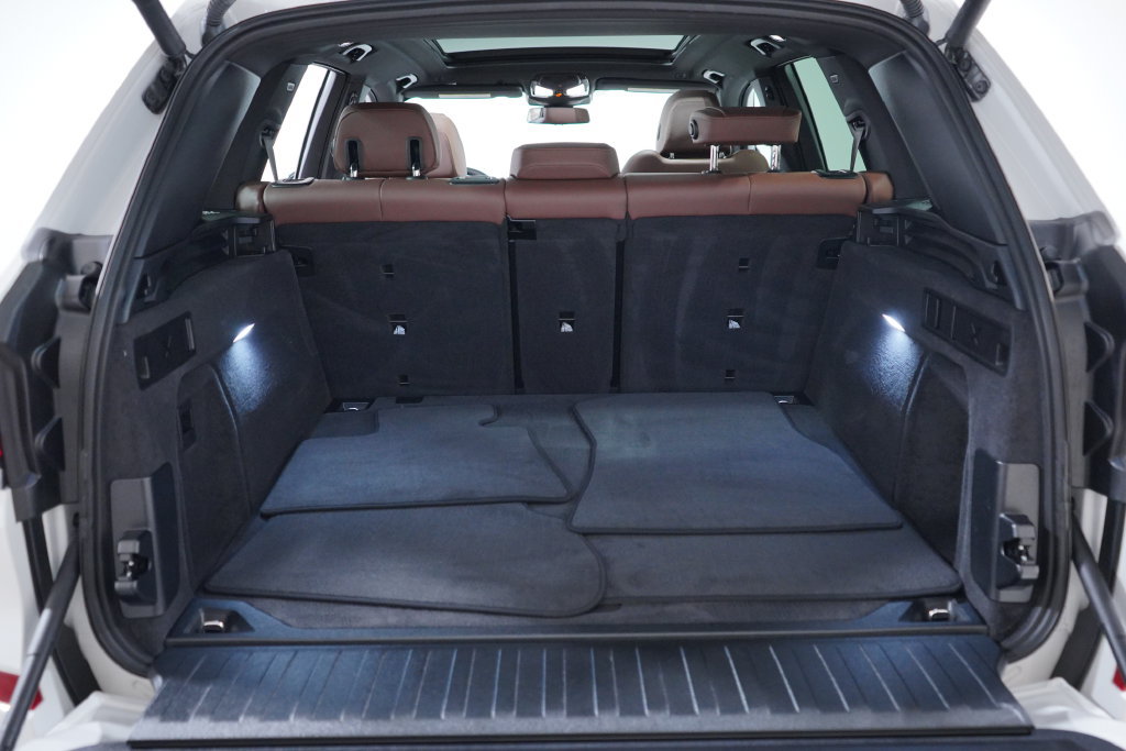 Used 2026 BMW X5 sDrive40i w/ M Sport Package RWD image 23