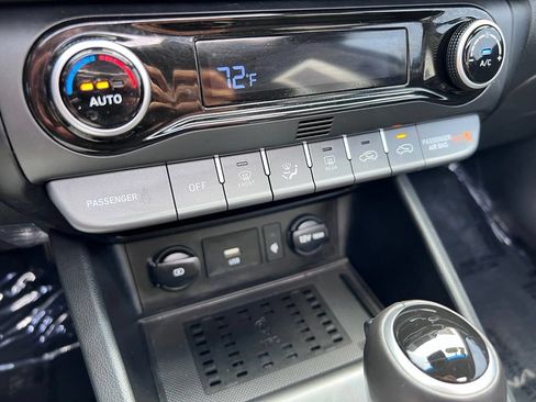 Used 2022 Hyundai Kona Limited w/ Cargo Package FWD image 42