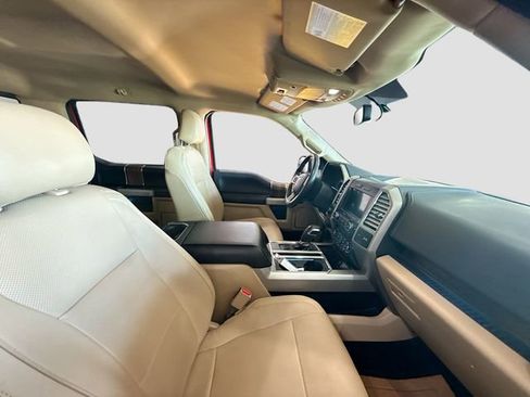 Used 2016 Ford F150 Lariat image 28