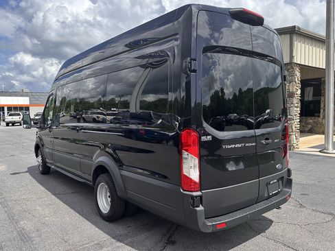 Used 2025 Ford Transit 350 XLT RWD image 7