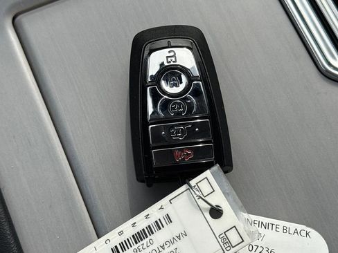 New 2025 Lincoln Navigator L Reserve image 29