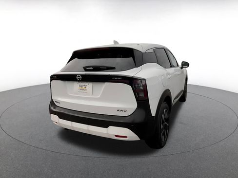 Used 2025 Nissan Kicks SV image 15