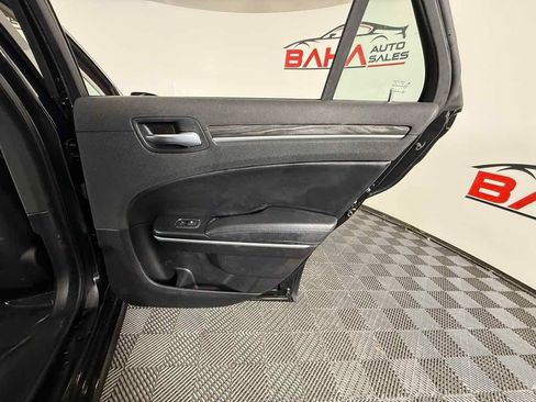 Used 2021 Chrysler 300 Touring L RWD image 35